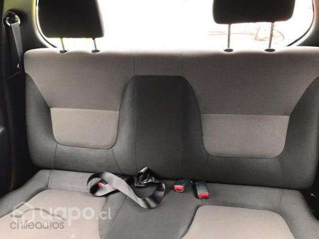 Mitsubishi L200 buen estado - Imagen 6