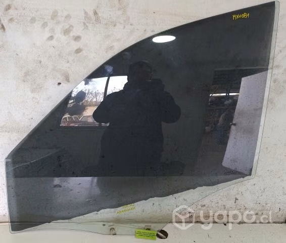 Vidrio Puerta Delantera Izquierda (MXV081) XUV500