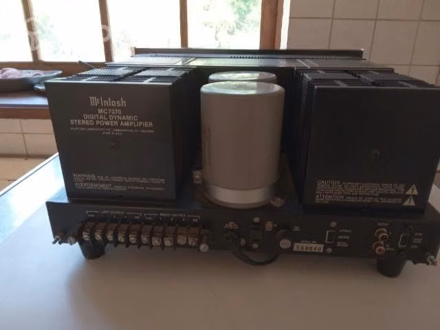 Amplificador y preamplificador mcintosh