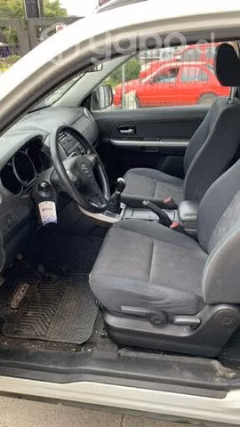 Se Vende Suzuki Grand Vitara GLX 4X4 Manual