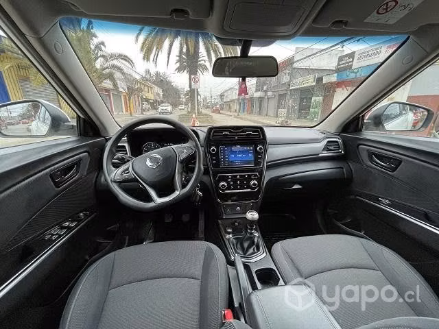 Ssangyong tivoli 2021