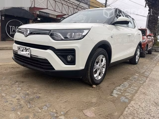 Ssangyong tivoli 2021