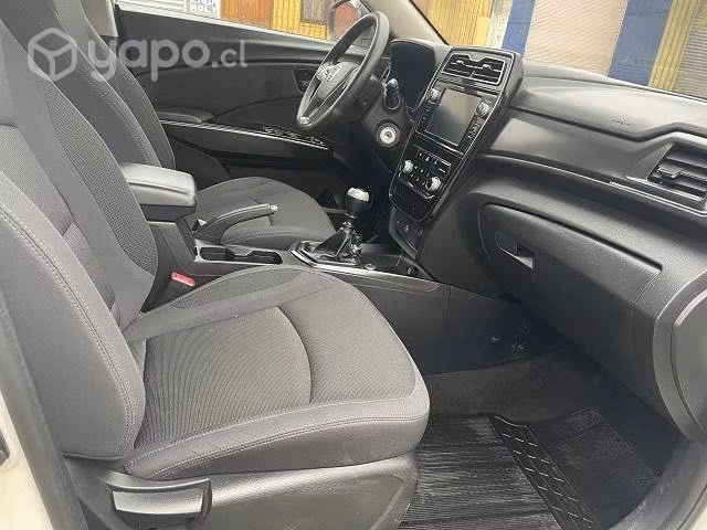 Ssangyong tivoli 2021