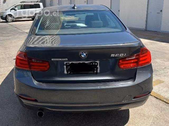 Vendo BMW 320 LIBERADO , sin fallas, impecable - Imagen 3