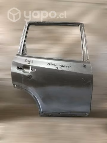 Puerta trasera rh Subaru Forester 2019 2021