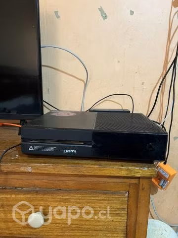 Xbox one + mando + disco duro externo