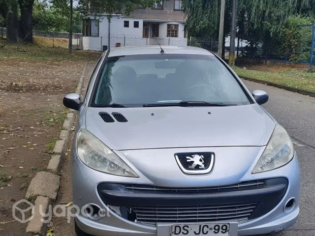 Peugeot 207 2012 diesel