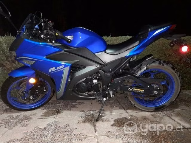 Vendo Motorrad corsa  2022