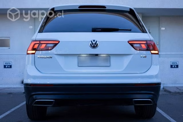 Volkswagen tiguan 2020 tsi at