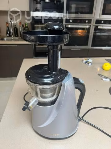 Extractor Lento para Jugos HUROM