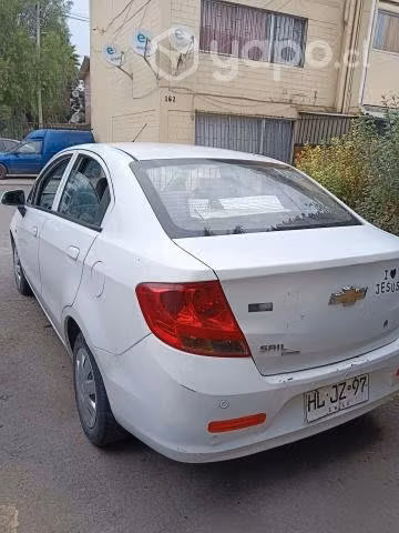 Vendo Chevrolet sail conversable papeles al día