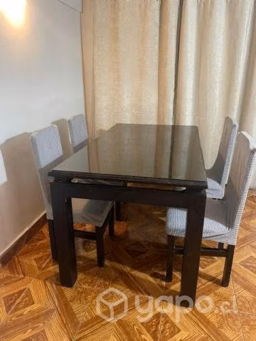 Amplio comedor 90x60 4 sillas - Imagen 2