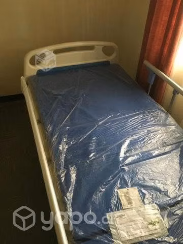 Cama clinica