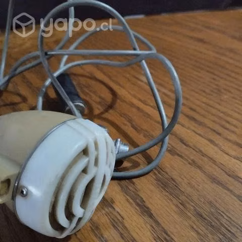 Micrófono antiguo americano
