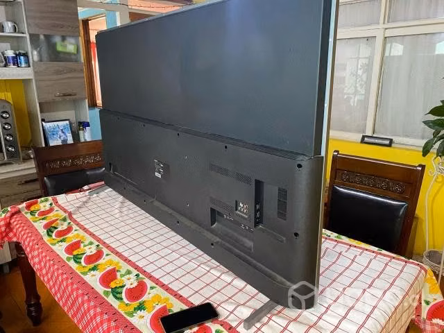 Televisor PHILLIP 70 PULGADAS
