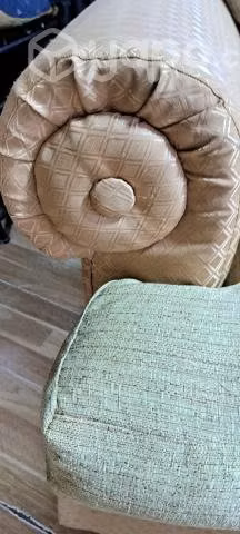 Sillon recién tapizado muy firme