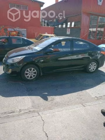 Hyundai accent 2013