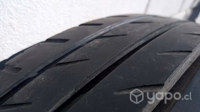 Cuatro neumáticos GitiComfort 175/70R14 (usados)