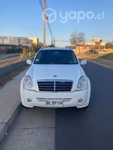 Ssangyong rexton