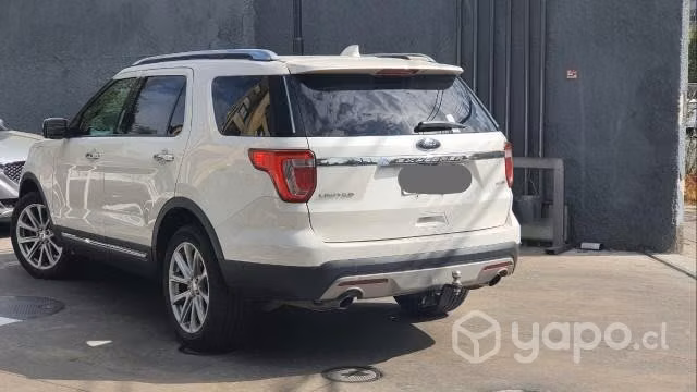 Vendo Ford Explorer