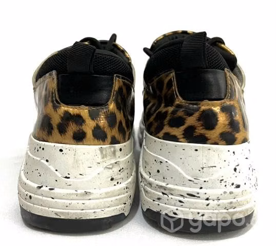 Zapatilla 100% Sintética Marca Cosmos N*39