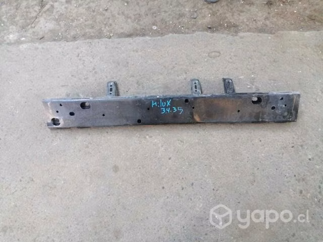 Refuerzo parachoque delantero toyota hilux orig