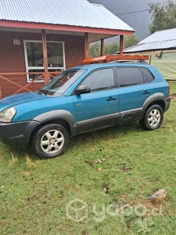 Se vende tucson 4x4 2006