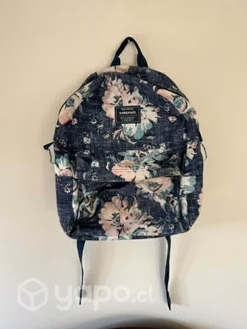 Mochila head