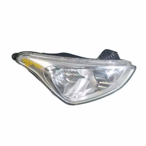 Optico derecho hyundai grand i detalle