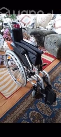 Silla de ruedas plegable en Valdivia. - Imagen 2