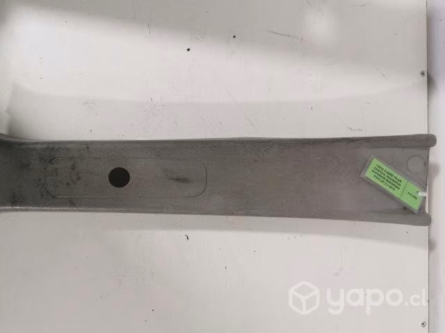 Tapiz Cubre Pilar Central Izq Sup Mahindra 2018