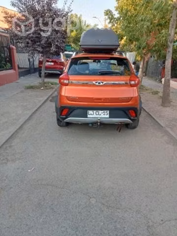 Auto híbrido gas y bencina