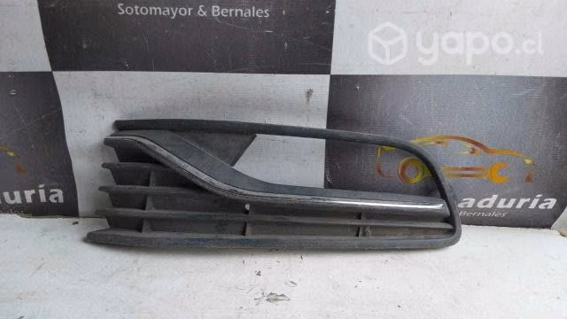 Tapa neblinero polo 2014 a 2017 Lh 2.0