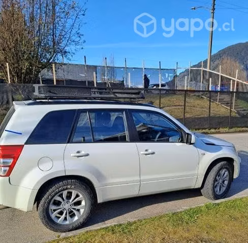 Suzuki grand nomade 2014 - Imagen 3