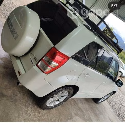 Suzuki grand nomade 2014 - Imagen 5