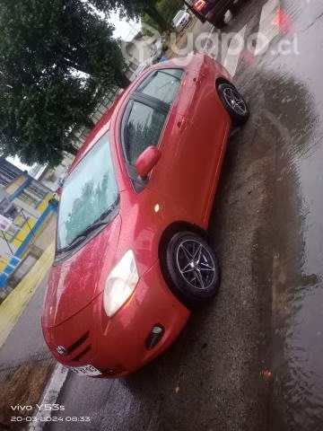 Toyota Yaris Año 2008