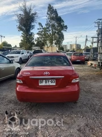 Toyota Yaris Año 2008
