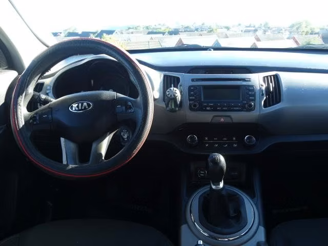 Kia Sportage 2016 perfecto estado - Imagen 3