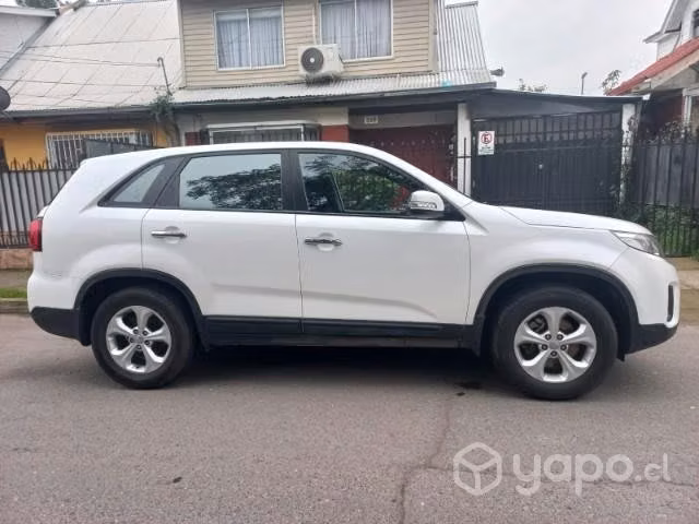 Vendo Kia Sorento 2013 - Imagen 4