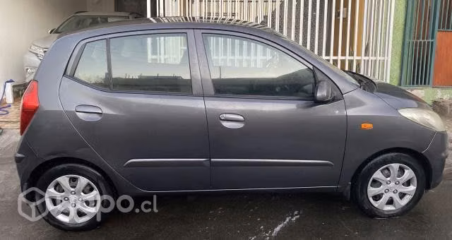 Hyundai i-10 2012