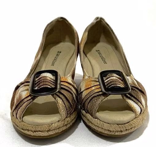 Zapato de Tela Marca Naturalizer N*38.5 Café y Otr - Imagen 3