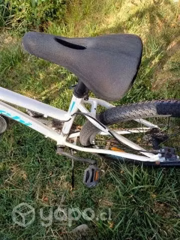 Bicicleta bianchi vento, mujer, ar26, color blanco