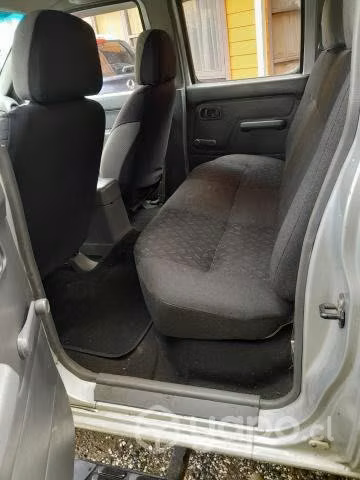 Camioneta nissan terrano 4x4