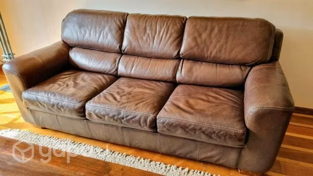 Sofa-cama de cuero 3 cuerpos marca Ashley