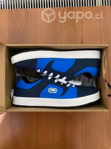 Zapatillas Ecko talla 42 (precio conversable)