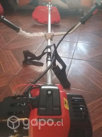 Cortadora de pasto embalada