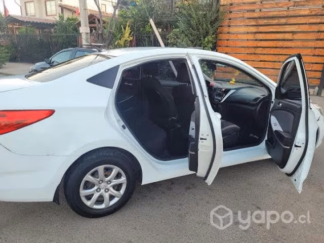 Hyundai accent 2014 - Imagen 14