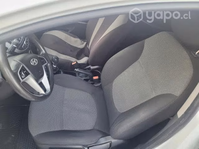 Hyundai accent 2014 - Imagen 11