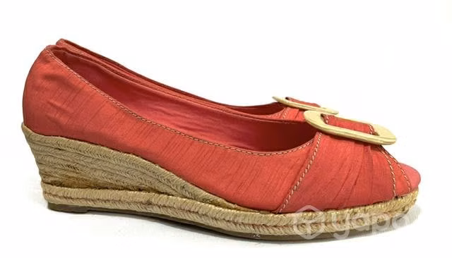 Zapato de Tela Marca Naturalizer N*39 Coral