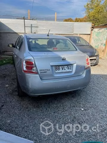 Nissan sentra 2008